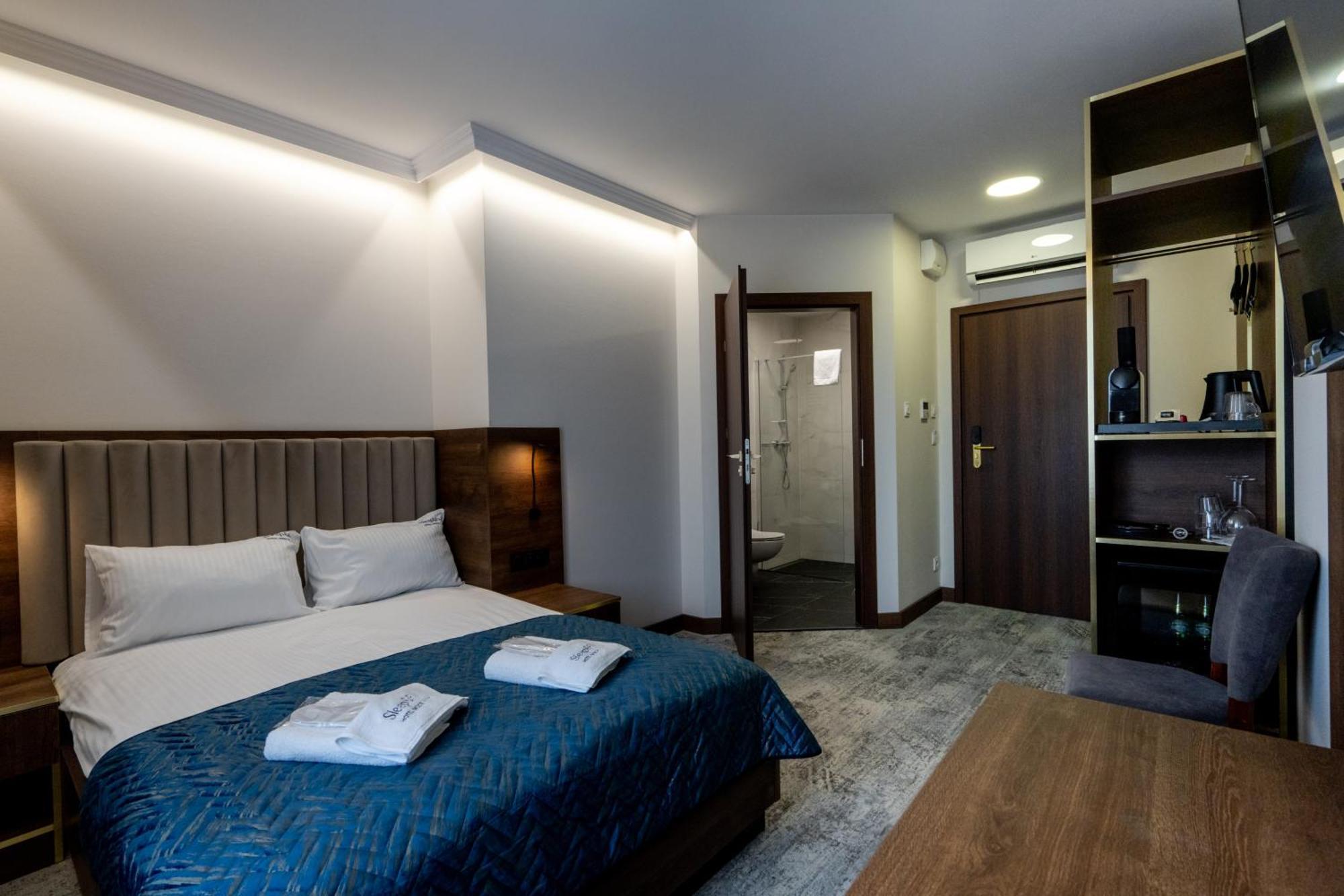 Sleep&Fly Okecie Warsaw Airport Bed & Breakfast Luaran gambar
