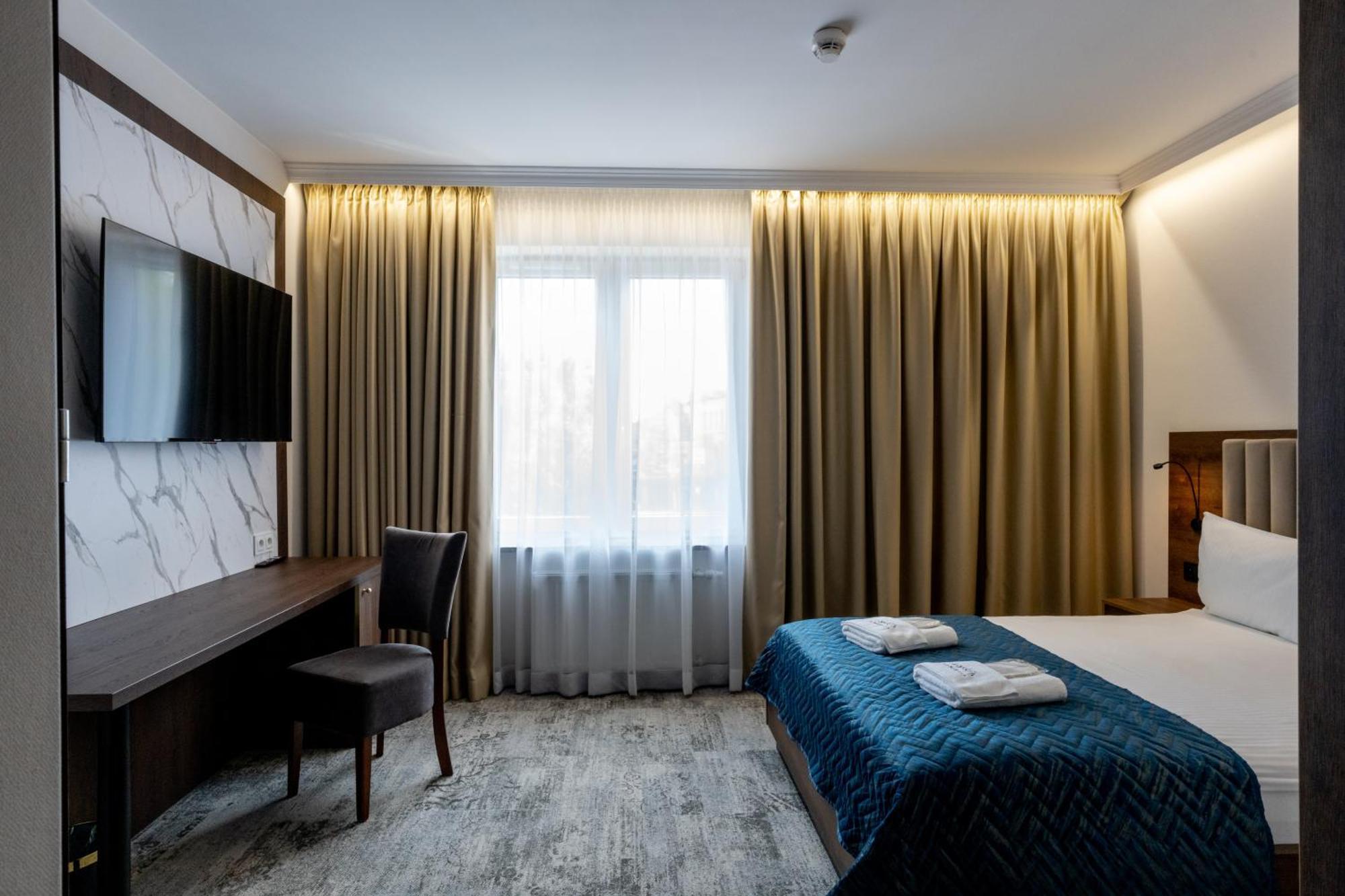 Sleep&Fly Okecie Warsaw Airport Bed & Breakfast Luaran gambar